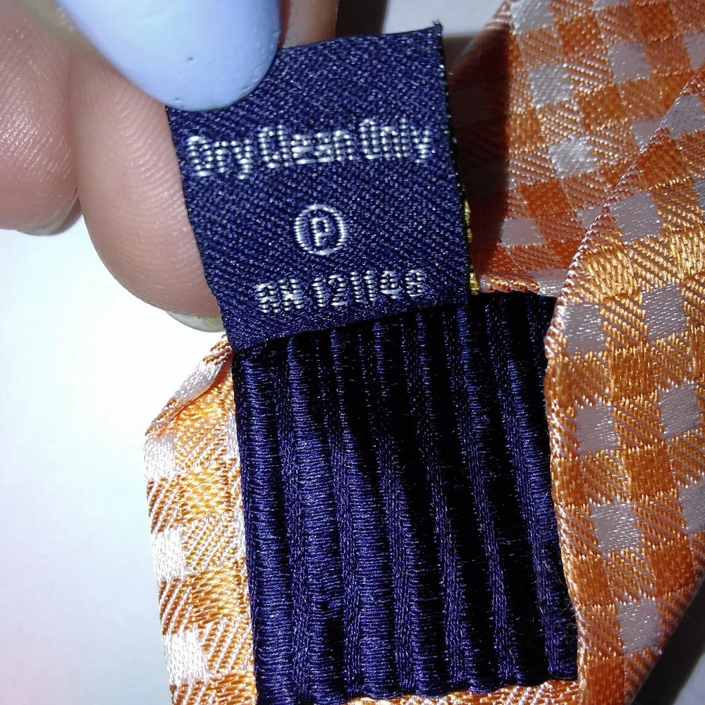 Eagle Shirtmakers Hand Made Silk Neck Tie